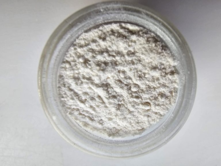 THCA isolate powder