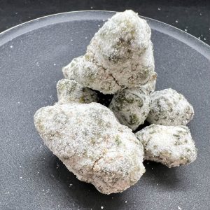 Bulk Snow Caps THCA Flower on Light Assist