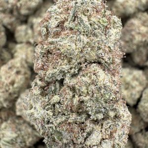 Platinum Bubba Kush THCP hemp flower buds for bulk wholesale, close-up