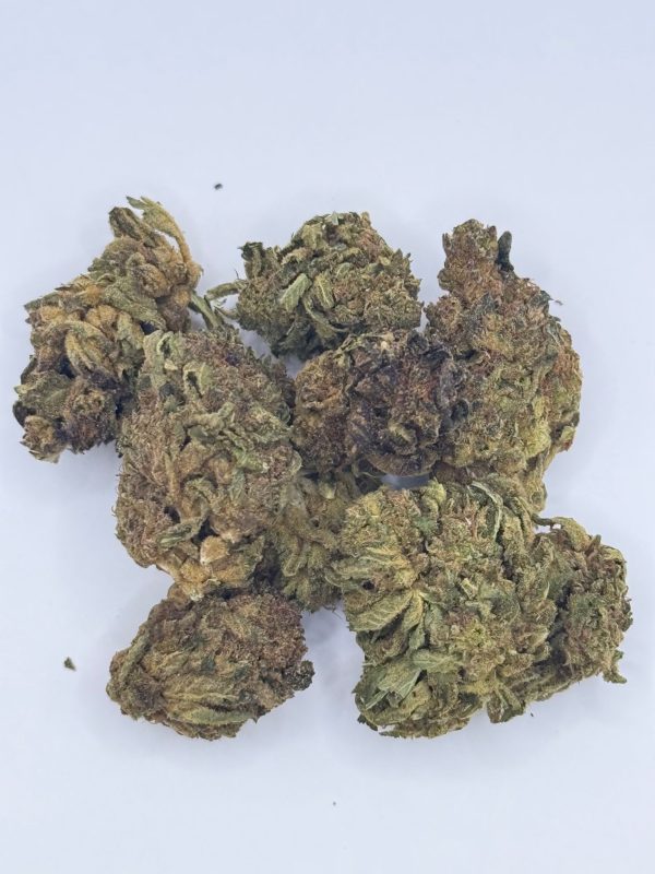 Moon Ranger Oreoz THCa flower buds, close-up